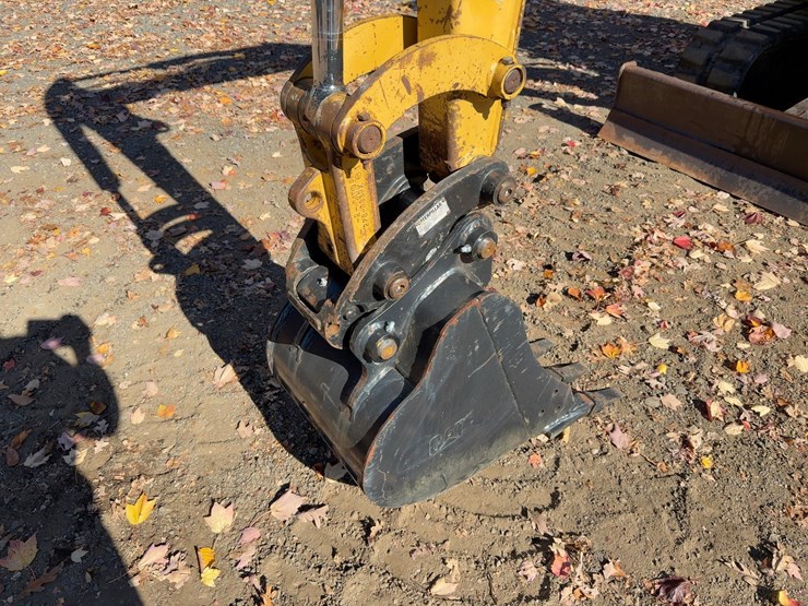 2013-caterpillar-304e-cr-image-13