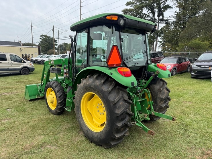 2013-john-deere-5055e-4wd-tractor-with-cab,-loader,-dual-rear-remotes---926-hours-showing-image-4