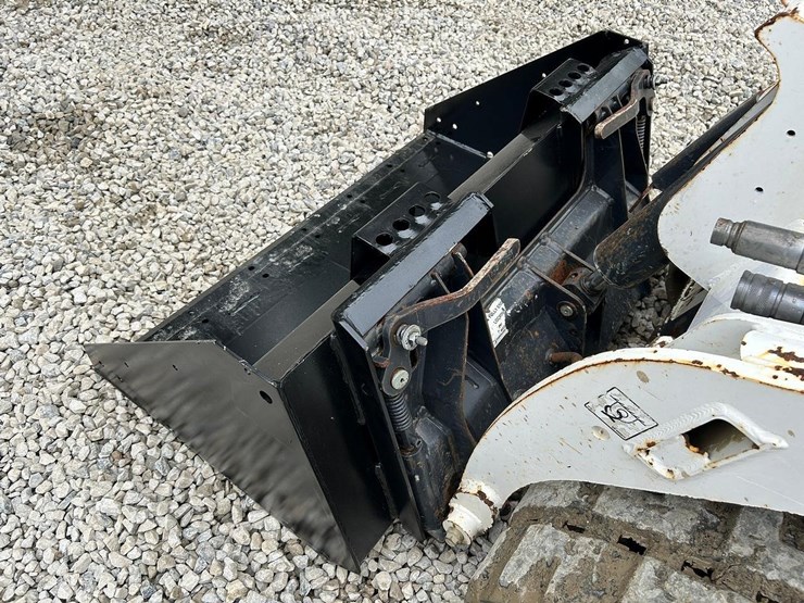44"-gp-bucket-image-5