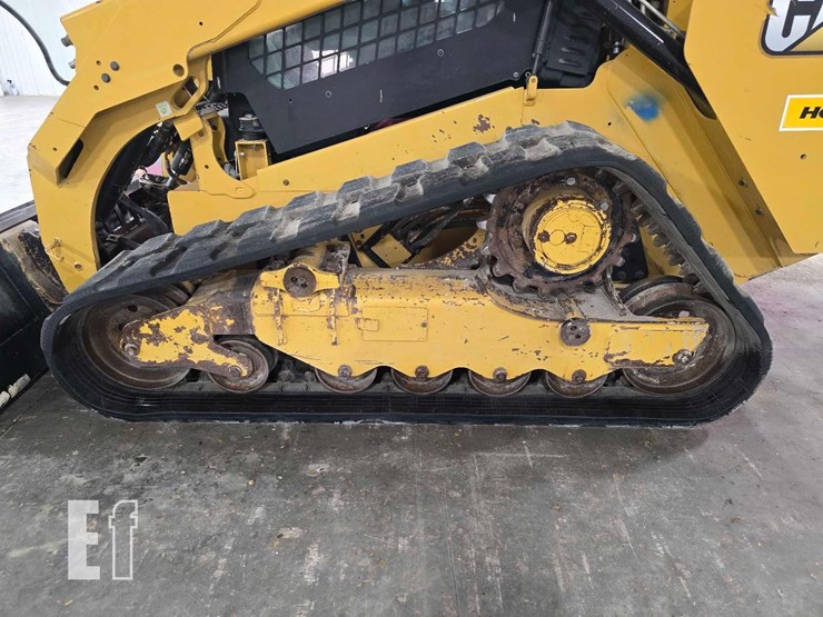 2022-caterpillar-289d3-image-27
