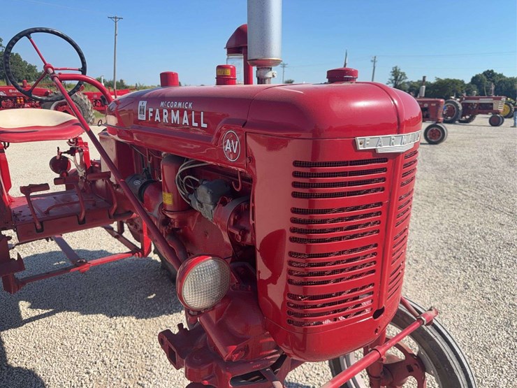 farmall-av-image-14