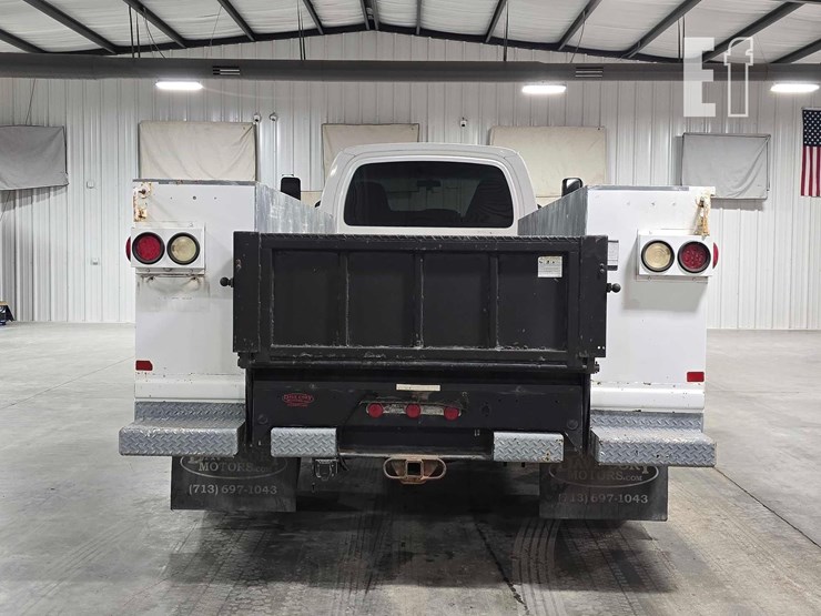 2009-chevrolet-kodiak-c4500-image-8