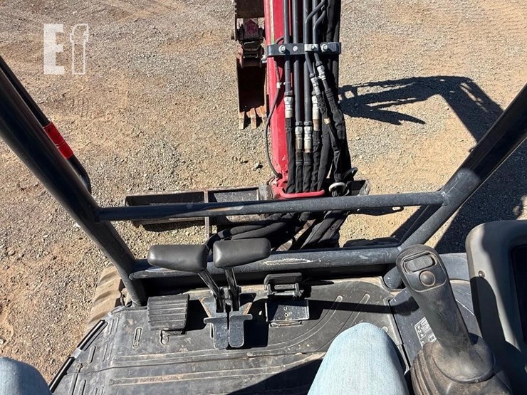 2020-yanmar-vio35-6a-image-23