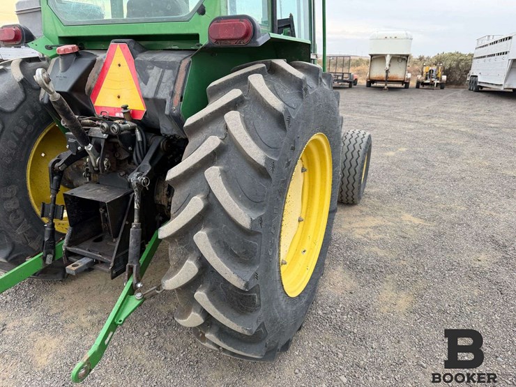2000-john-deere-5510-tractor-image-32