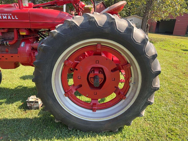 farmall-super-m-image-30