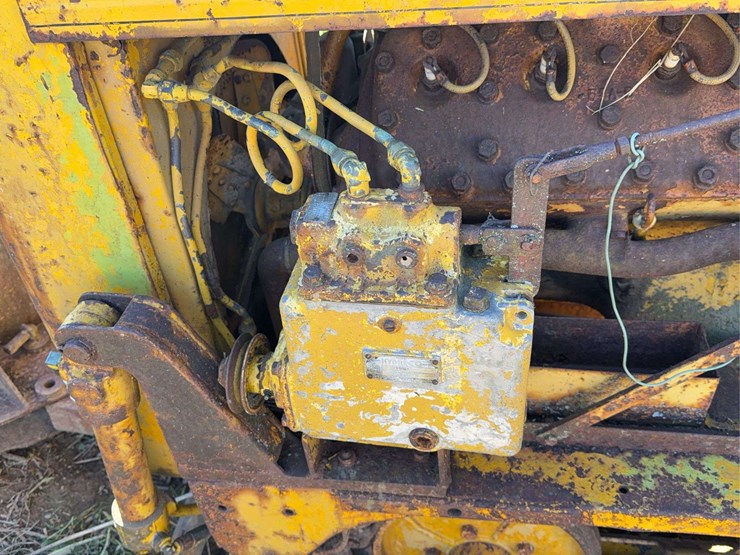 schramm-60-crawler-tractor-image-44