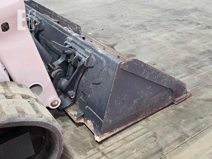 2021-bobcat-t64-image-11