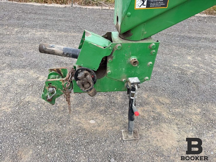 john-deere-moco-946-pull-type-swather-image-10