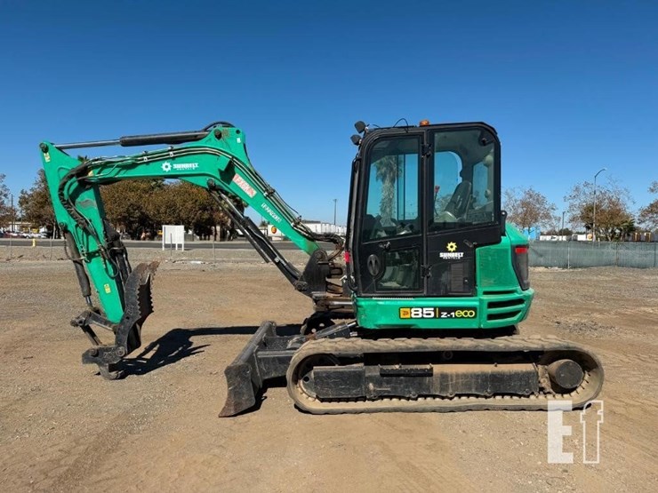 2019-jcb-85z-1-image-5