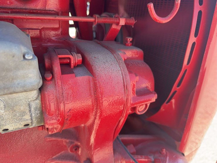 farmall-av-image-37