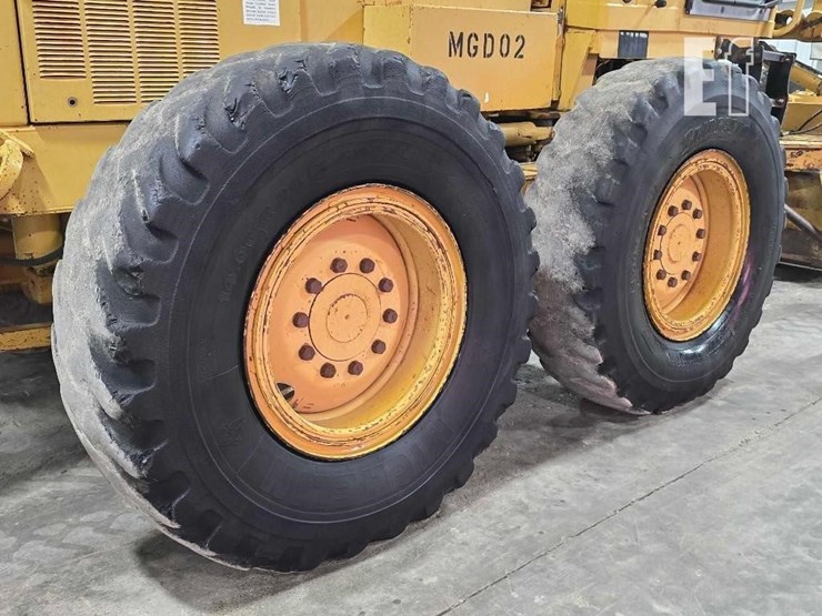 1996-caterpillar-140h-image-29