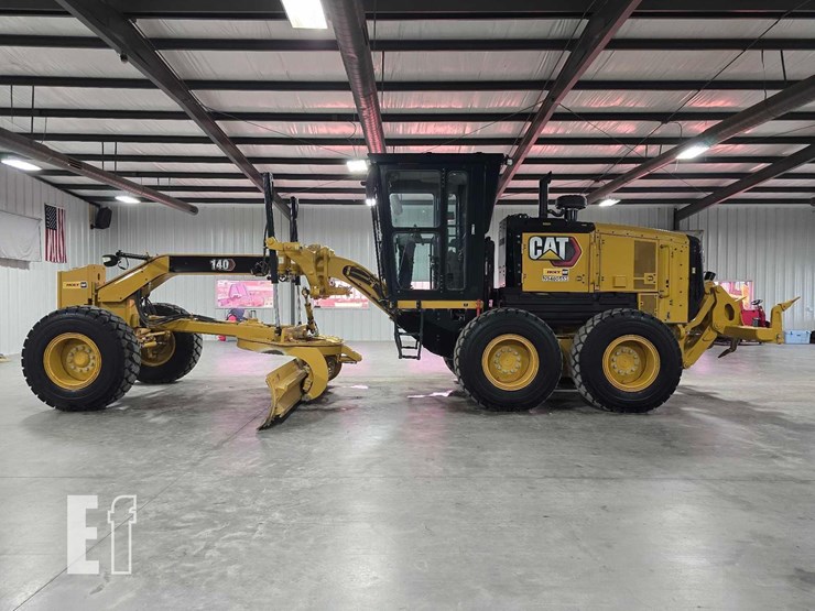2022-caterpillar-140-image-5