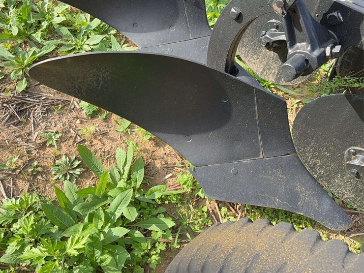 wiard-two-bottom-plow-image-13
