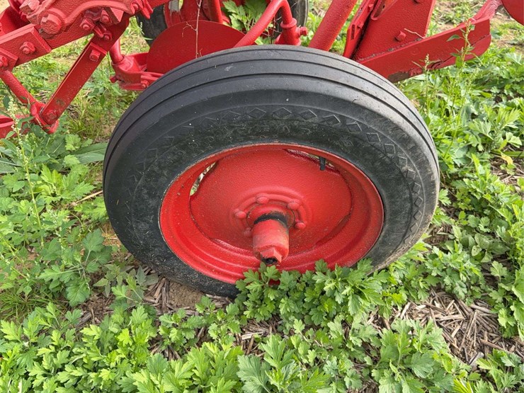 oliver-one-bottom-plow-image-21