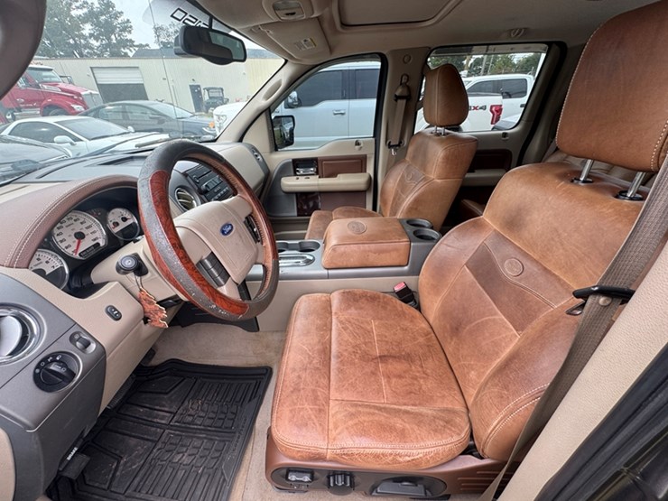 2005-ford-f-150-king-ranch-crew-cab---4wd---5.4l-v8---99,413-miles-showing---1ftpw145x5kb65378-image-5