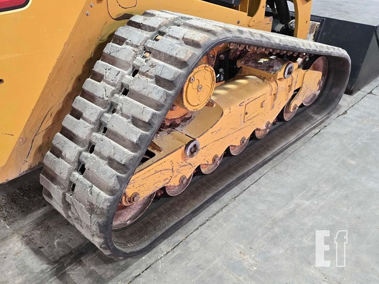 2021-caterpillar-289d3-image-35