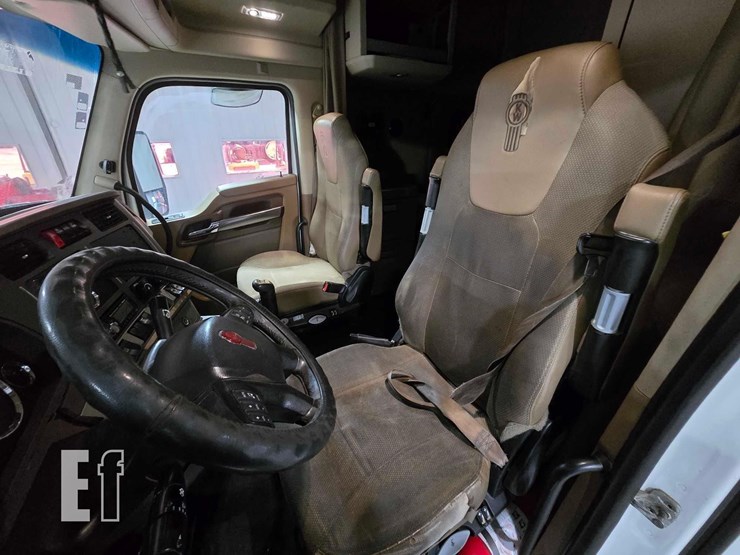 2019-kenworth-t680-image-9