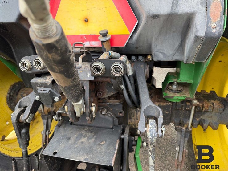 2000-john-deere-5510-tractor-image-27