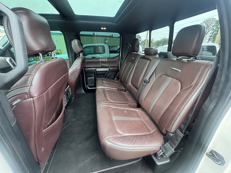 2016-ford-f150-platinum-crew-cab-pickup---4wd-3.5l-v6---132,503-miles-showing---1ftew1eg0gfc13506-image-6