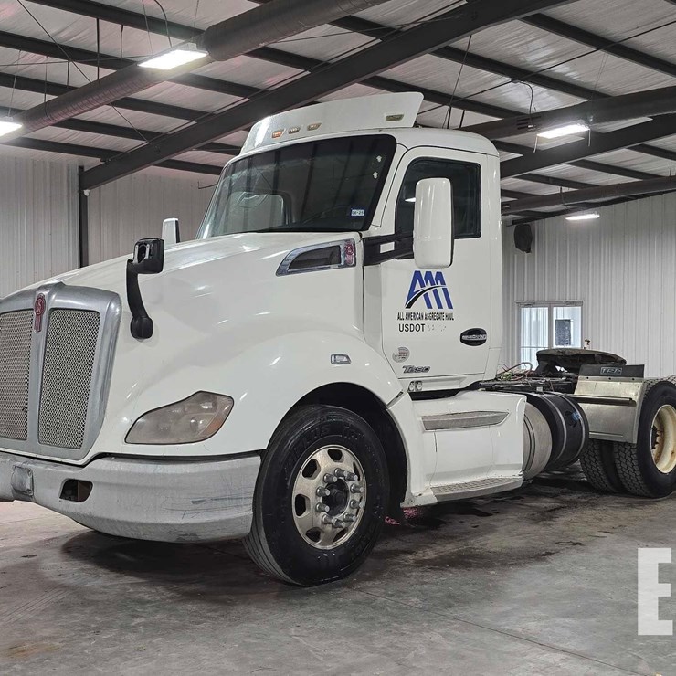 2015 KENWORTH T680