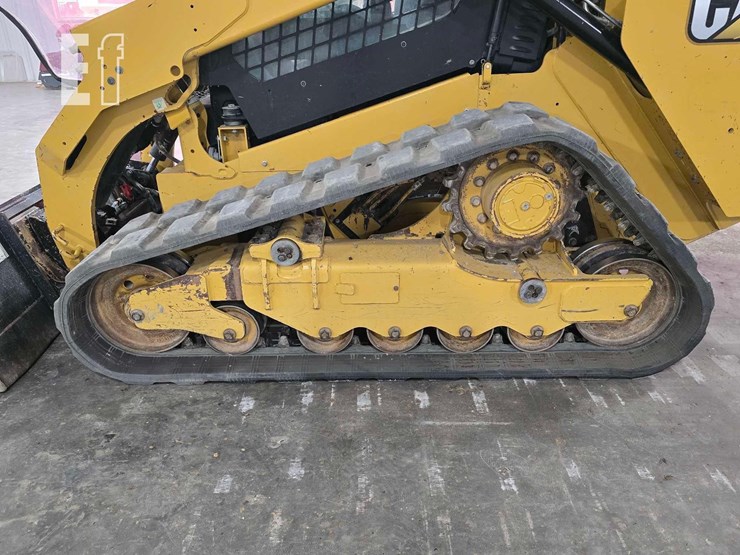 2022-caterpillar-289d3-image-27