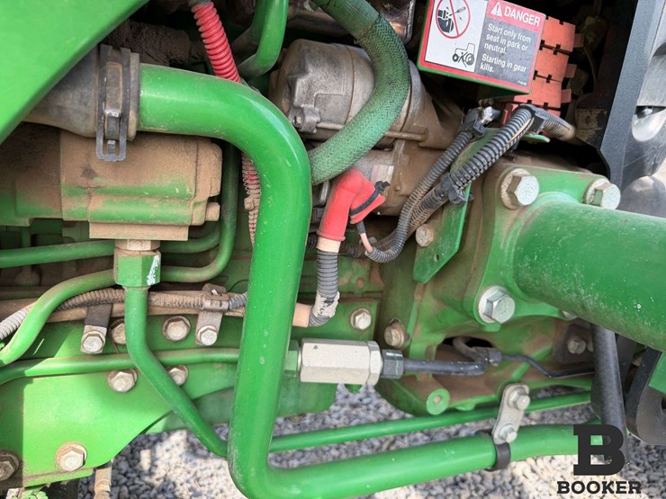 2014-john-deere-3039r-tractor-w/h165-loader-image-17