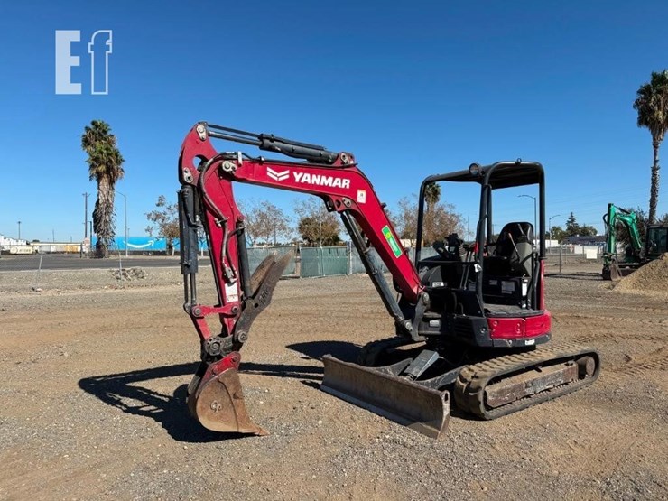 2020-yanmar-vio35-6a-image-1