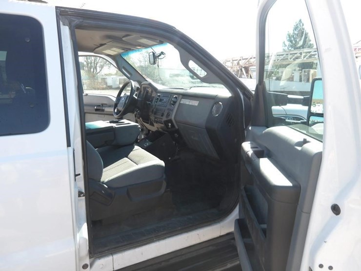 2015-ford-f450-mechanics-truck-image-25