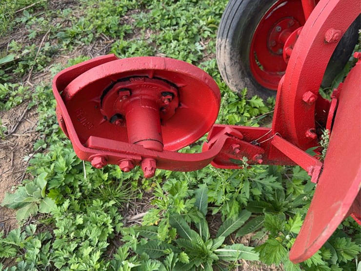oliver-one-bottom-plow-image-16