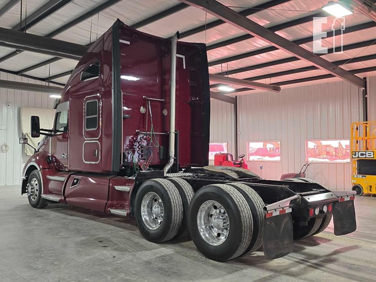 2020-kenworth-t680-image-4