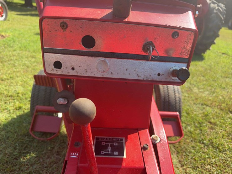 wheelhorse-commando-8-image-16