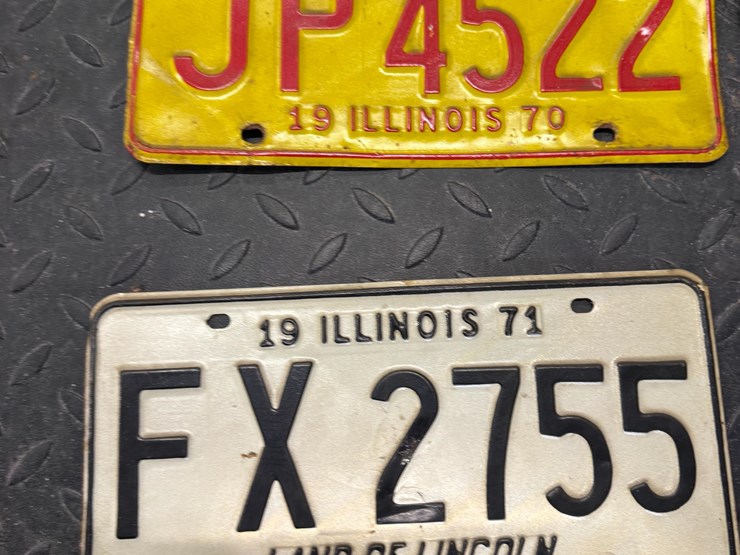 il-license-plates-image-1