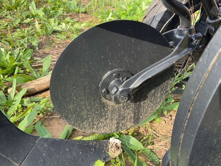 wiard-two-bottom-plow-image-18