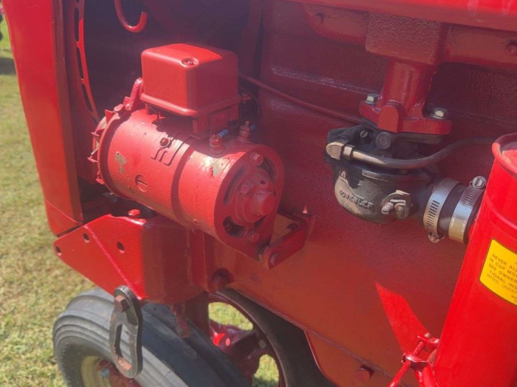 1945-farmall-b-image-25