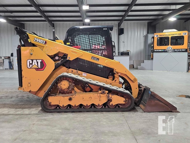 2021-caterpillar-299d3-image-6