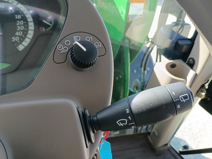 john-deere-6430-image-36