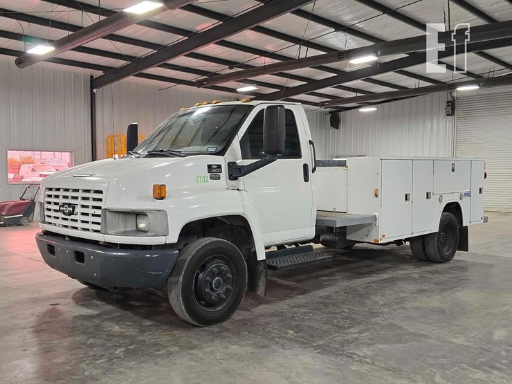 2009-chevrolet-kodiak-c4500-image-1