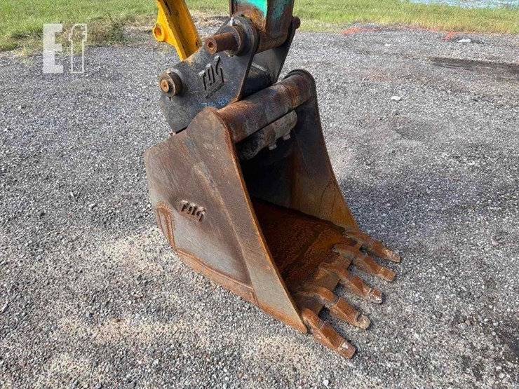 2019-jcb-85z-1-image-25