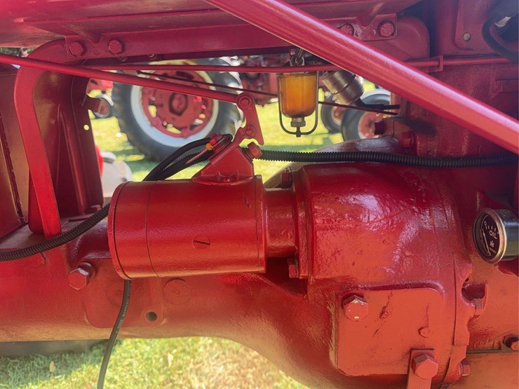 1945-farmall-b-image-13