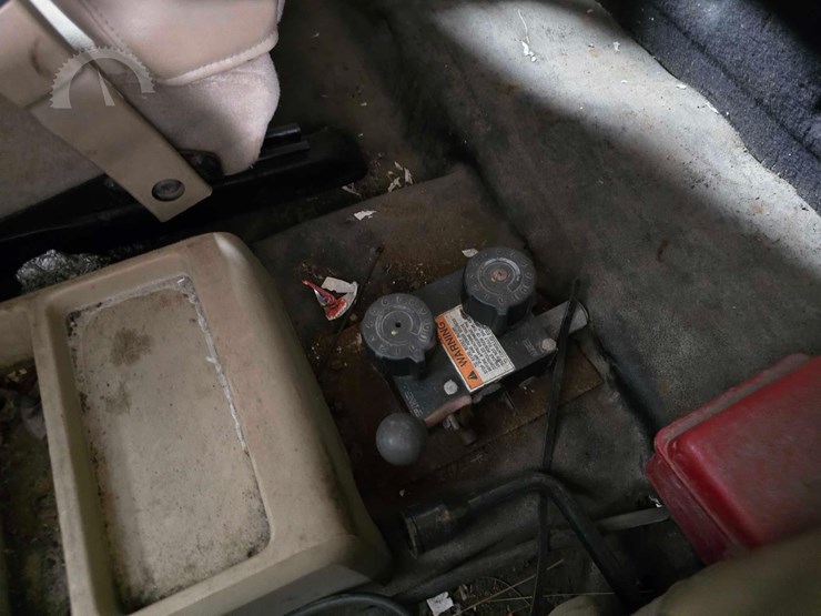 2010-ford-f550-image-14