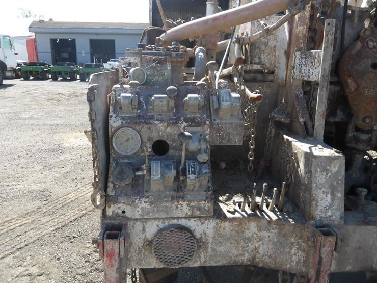 2007-sterling-l7500-drilling-rig-truck-image-14