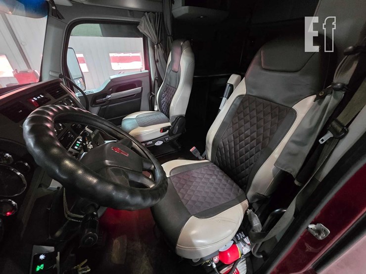 2020-kenworth-t680-image-9