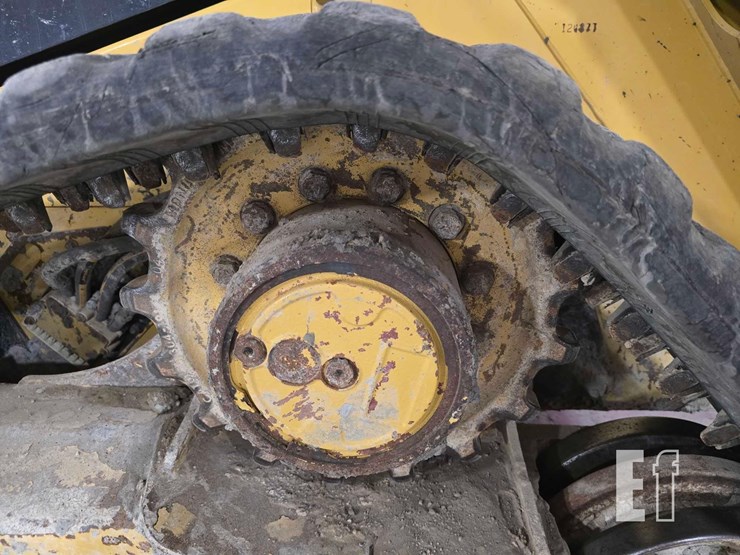 2022-caterpillar-289d3-image-28