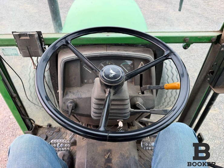 2000-john-deere-5510-tractor-image-52
