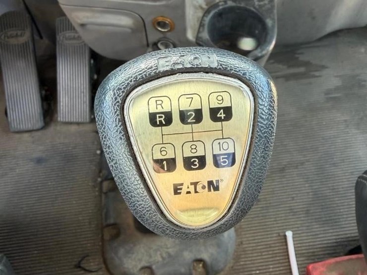 2012-peterbilt-386-image-20