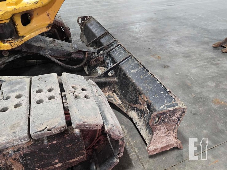 2022-caterpillar-308-cr-image-15