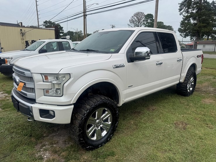 2016-ford-f150-platinum-crew-cab-pickup---4wd-3.5l-v6---132,503-miles-showing---1ftew1eg0gfc13506-image-1
