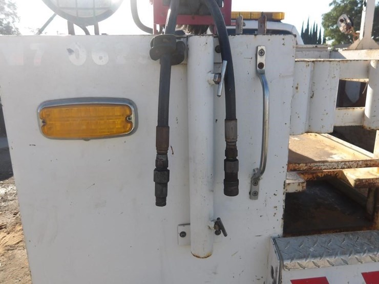2010-ford-f450-mechanics-truck-image-20