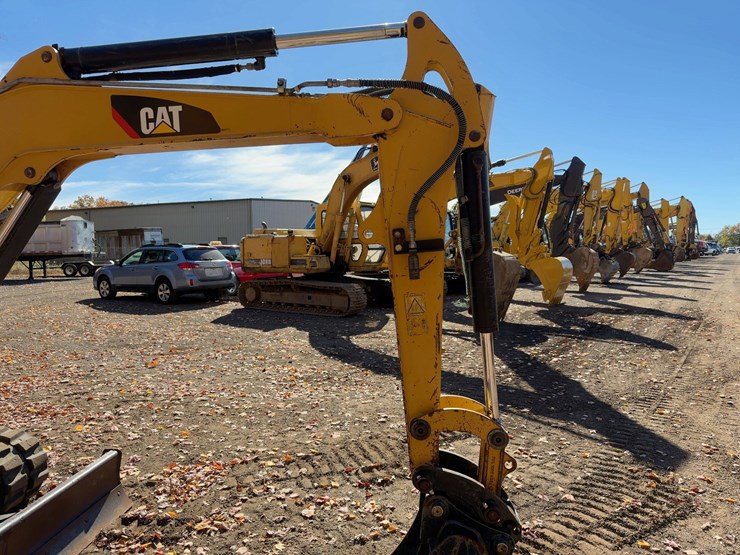 2013-caterpillar-304e-cr-image-10