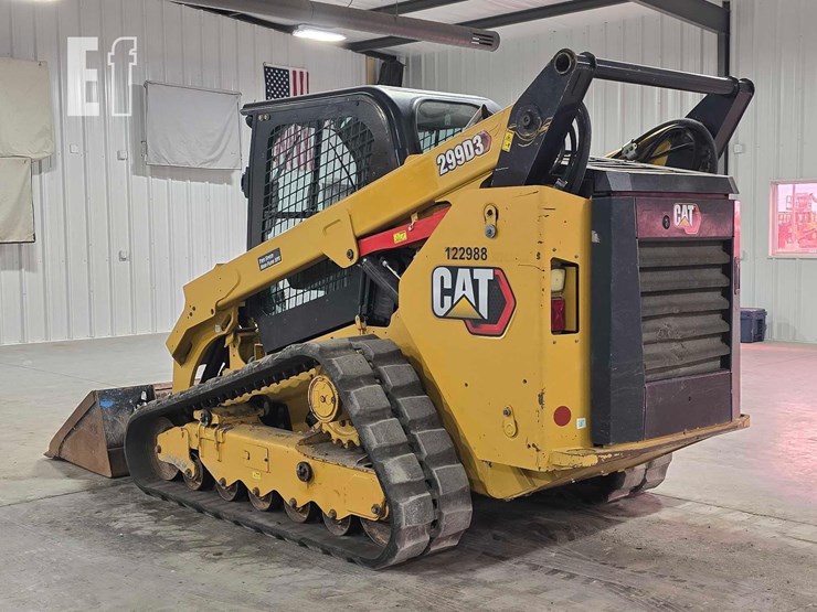 2021-caterpillar-299d3-image-4